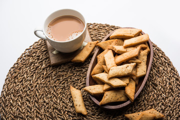 Namakpare or Salty Shakarpara/shakarpare or namkeen Shankarpali, popular diwali food or tea-time snack from Gujarat, India