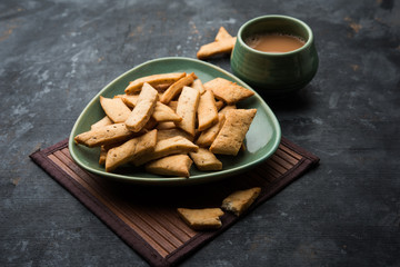 Namakpare or Salty Shakarpara/shakarpare or namkeen Shankarpali, popular diwali food or tea-time snack from Gujarat, India