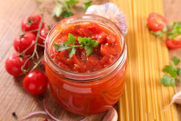 tomato sauce with spices and spahetti