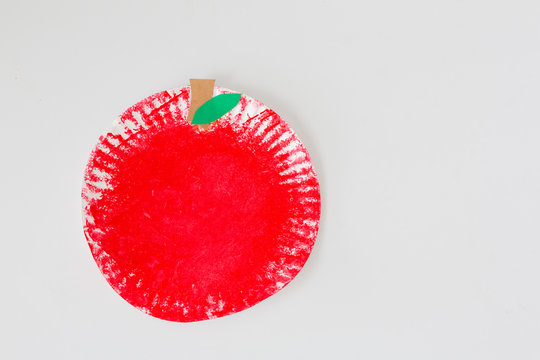 Childs Paper Plate Red Apple Craft