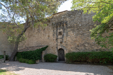 Fototapeta na wymiar Menerbes village in Provence Luberon Vaucluse in France