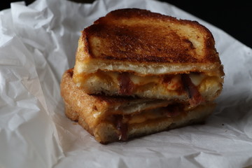 grilled cheese sandwich
