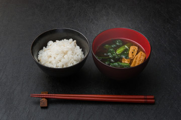 ごはんと味噌汁　Typical Japanese meal 