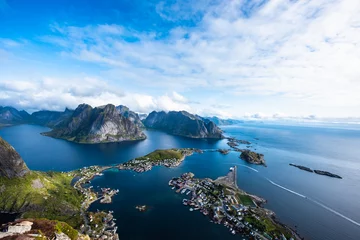 Foto op Plexiglas Reinefjorden Reine from Reinebringen,view on stunning mountains of Lofoten islands, Norway