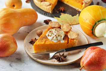 Traditional pumpkin pie