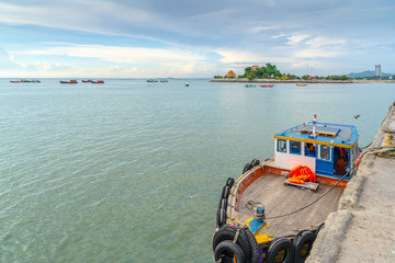 Fototapeta na wymiar Fishing boats are docked at Jarin pier. , Sriracha, Chonburi, Thailand