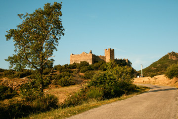 Fototapeta na wymiar Landscape of Cornatel Castle at sunset