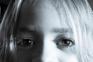 Black and white photo of a teenage girl