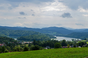 Panorama na zalew Soliński
