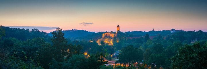 Obraz premium Burg Giebichenstein Panorama - Sommer in Halle Saale
