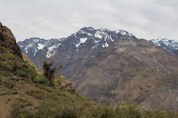 hiking and landscapes in the central Andes of Chile