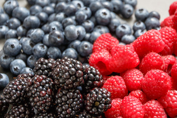 Brombeeren, Himbeeren und Heidelbeeren