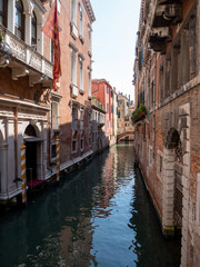 Fototapeta na wymiar Wasserstraße in Venedig