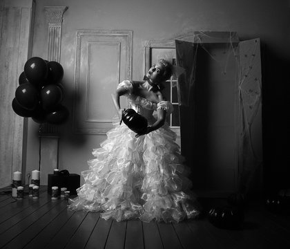 dead girl, scary doll in a coffin