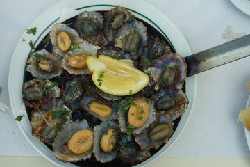 Frigideira de Lapas marisco tradicional da Madeira e Açores