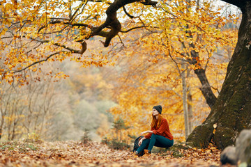 woman in autumn park