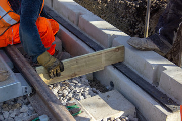 Measuring Train Track Width