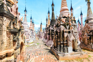 amazing Mwe Taw Kakku pagoda complex in myanmar