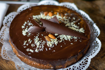 pastel torta de chocolate y almendras