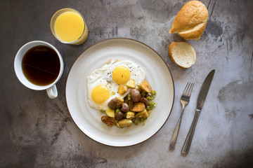 Fried Eggs and Potatoes