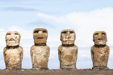 Moai 02