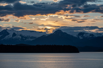 Fototapeta premium Sunset over the mountains