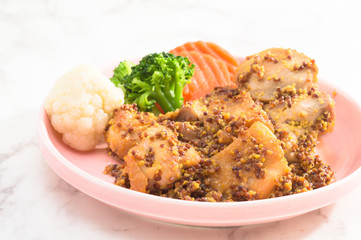 鶏肉のマスタードソース