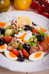 Nicoise salad with eggs and tuna