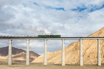 qinghai-tibet railway closeup