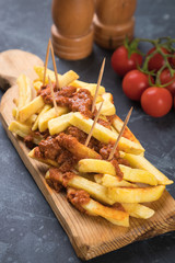 French fries with minced meat salsa
