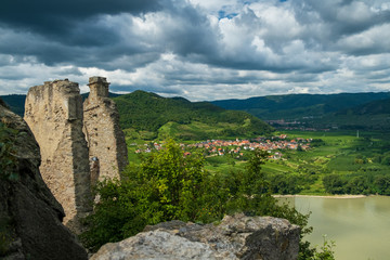 Fototapeta na wymiar Dürnstein panorama from the castle