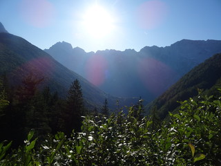 berge idylle und sonne in slowenien