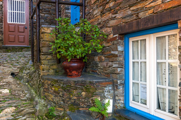 Fototapeta na wymiar Traditional schist houses of Piodao village, Portugal