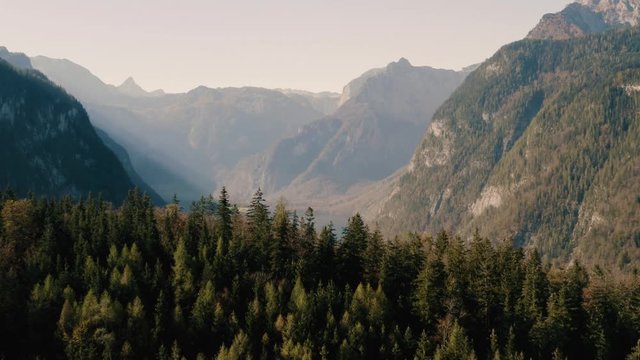 Autumn Landscape in Bavaria, Germany | 4K UHD D-LOG -
Perfect for colour grading!
Stunning Fall colours over South Germany, featuring Lake Konigsee & surrounding mountains/forest trees.