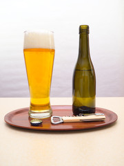 Bierglas mit Flasche