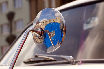 Head lamps of the old car. Oldtimer