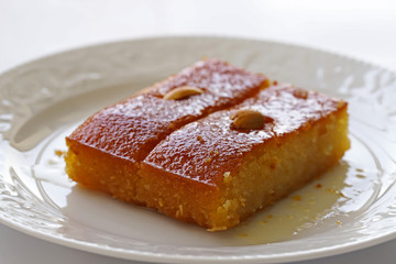 semolina cake