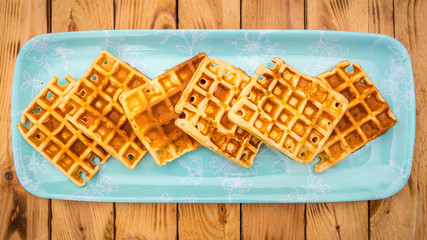 Leckere frische selbstgemachte Waffeln schmecken köstlich