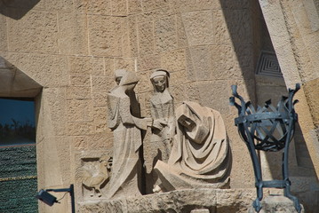 Obraz premium Barcelona, Spain - 14.08.2019: Temple Expiatori de la Sagrada Família, fragments of building design