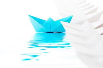 Obraz premium paper boat race