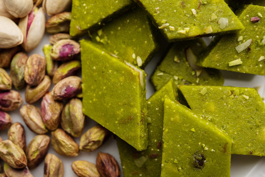 Pista Katli/Burfi/burfee or Pistachio cake 