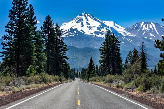Road to Mt. Shasta
