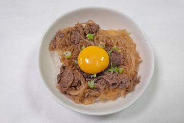 すき焼き丼