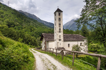 Fototapeta na wymiar Mesocco (Svizzera, Canton Ticino)