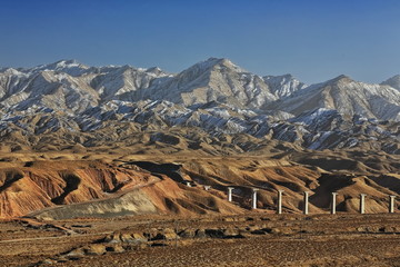 Central Altyn tag-mountains seen from Nnal.Highway G315-North Xorkol basin. Xinjiang-China-0499