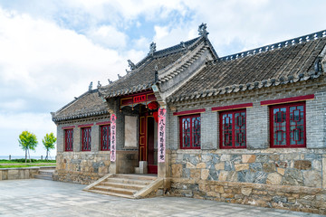 Fototapeta premium Jingzi Longwang Temple, Weihai, Shandong, China