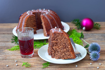 Rotweinkuchen zu Weihnachten	