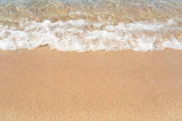 Fototapeta na wymiar Waves & Beach
