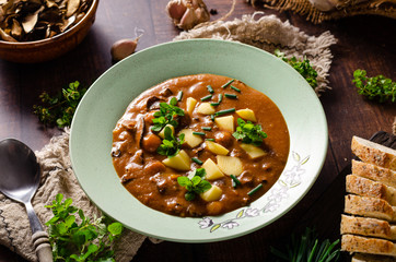Potato mushrooms soup