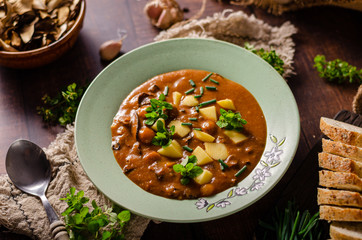 Potato mushrooms soup